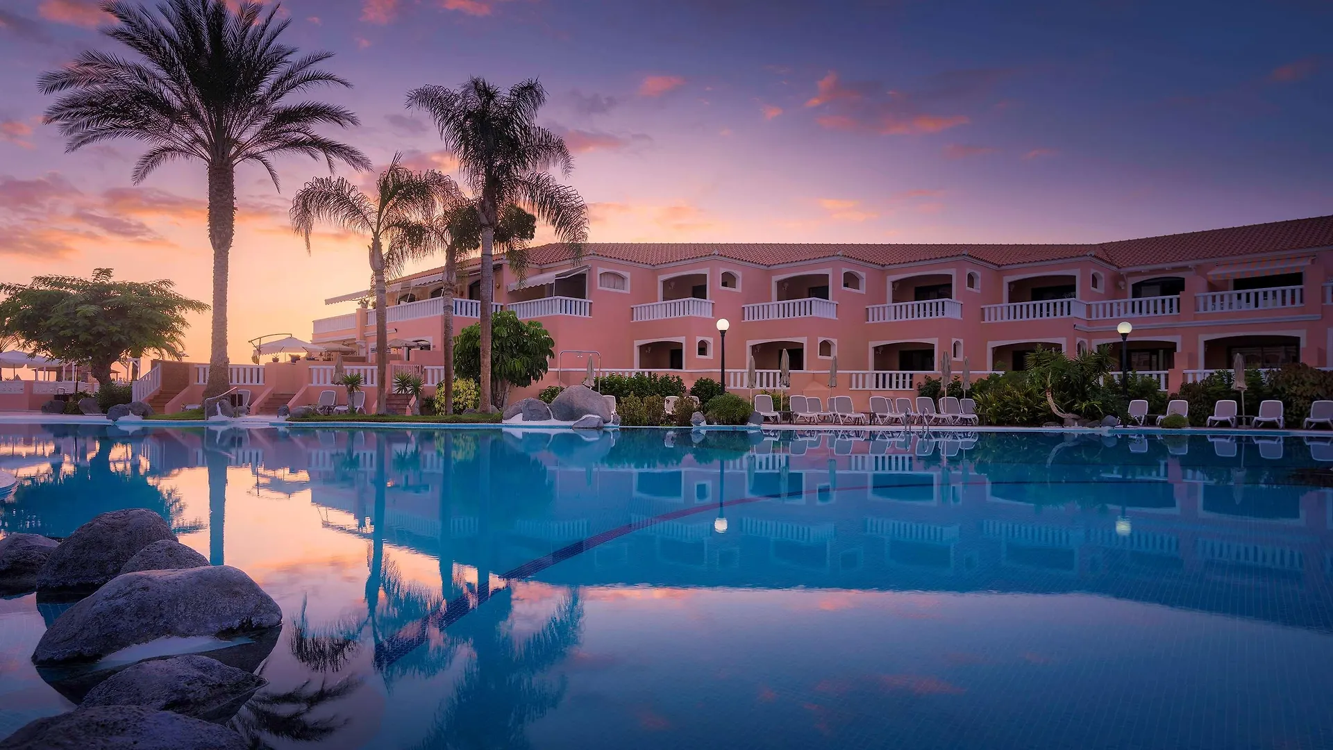 Apart-hotel Sol Sun Beach Apartamentos Costa Adeje