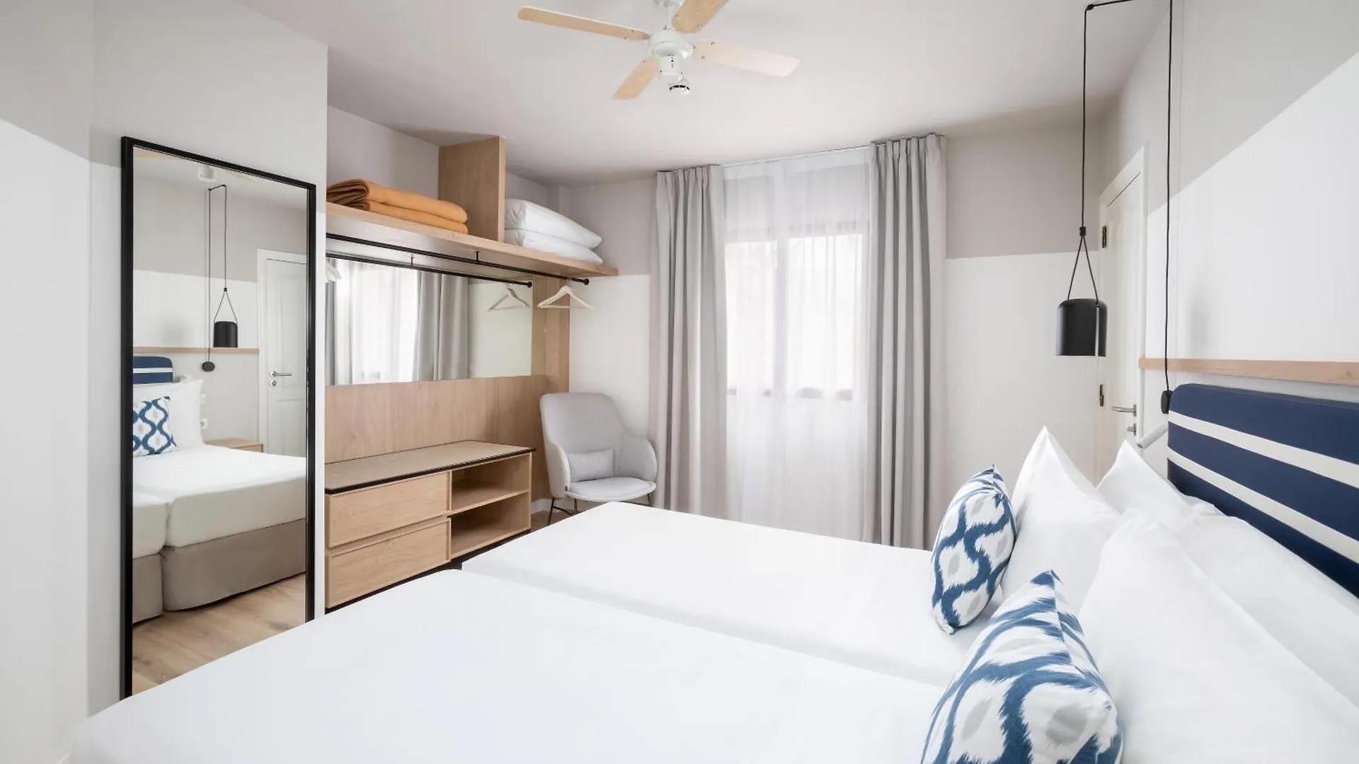 Sol Sun Beach Apartamentos Costa Adeje  Apart-hotel